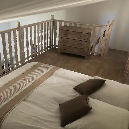 Ferme La Claviere, Maison De Lou Pitchoun 마네